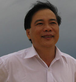 Nhà thơ Dương Thuấn